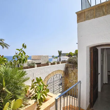 Ratjada Villa *